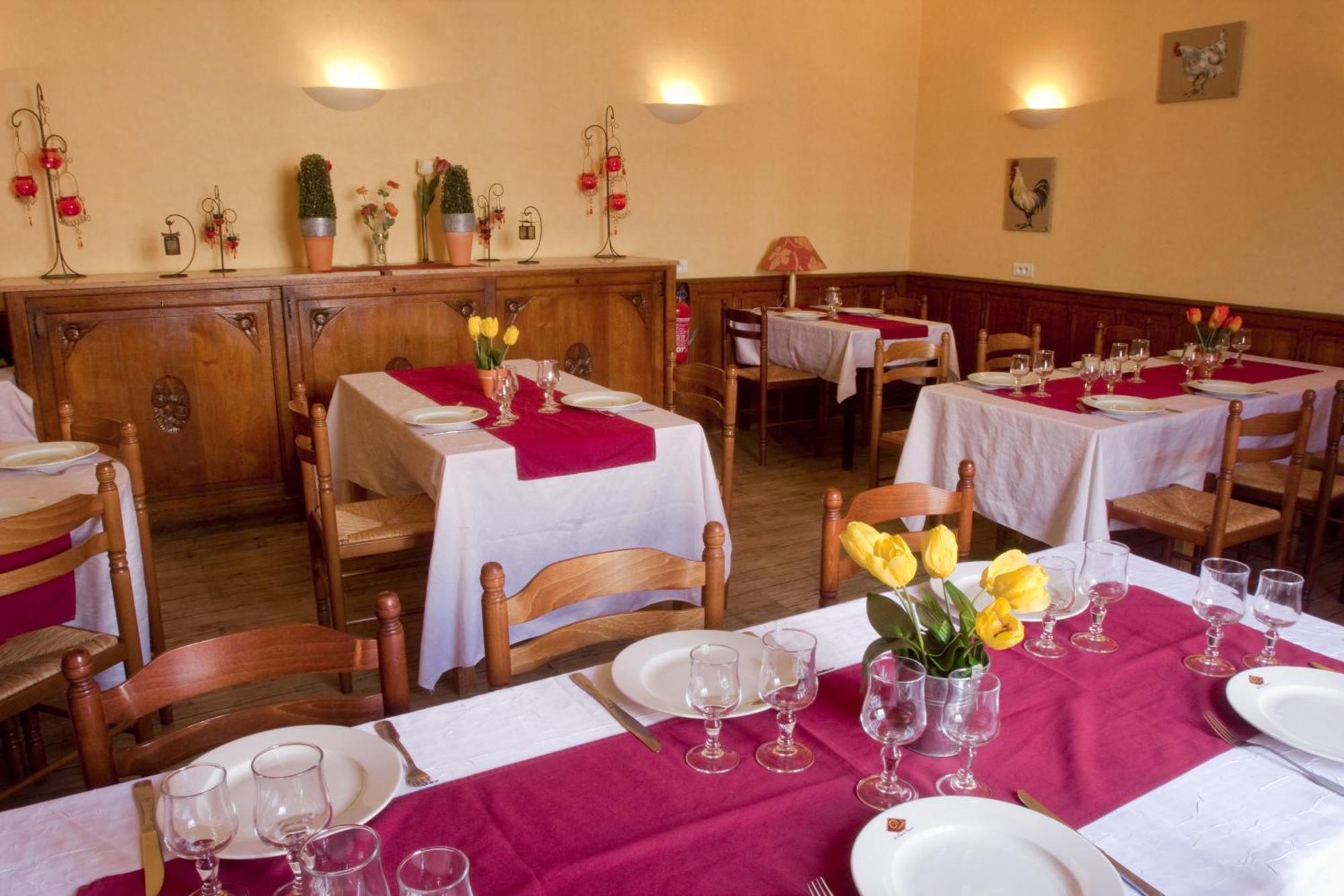 Le Relais Du Canalou Digoin Esterno foto