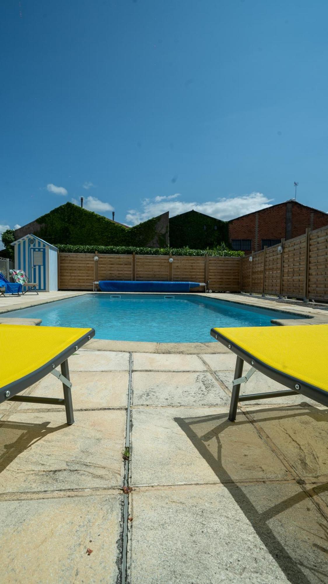 Le Relais Du Canalou Digoin Esterno foto